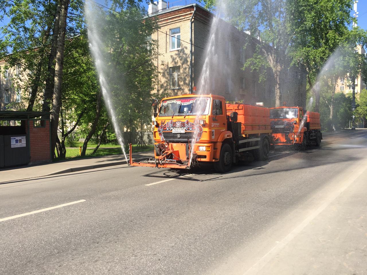 Десятая дезинфекция дорог в СВАО