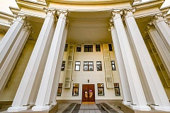Завершен ремонт фасада главного здания Киностудии Горького